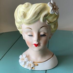 Vintage Enesco Lady Head Vase with Pearls & Floral Details 5.5” tall